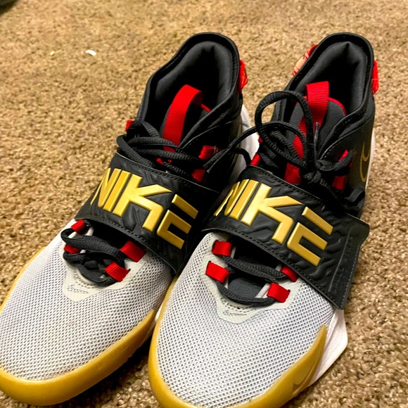 Nike youth future court 3 - Picture 1 of 2